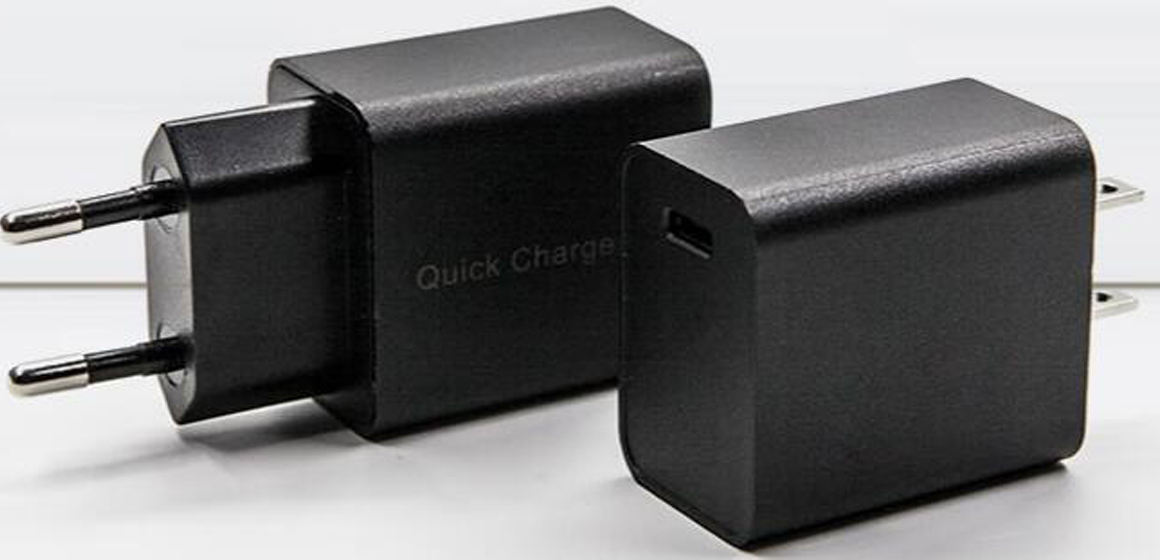 電源適配器一夜不拔，會(huì)損壞電池壽命嗎？